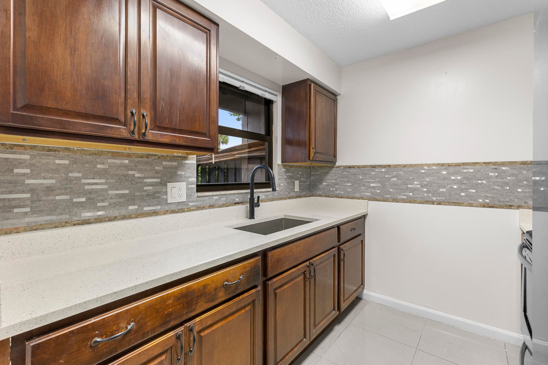  Residence photo 11