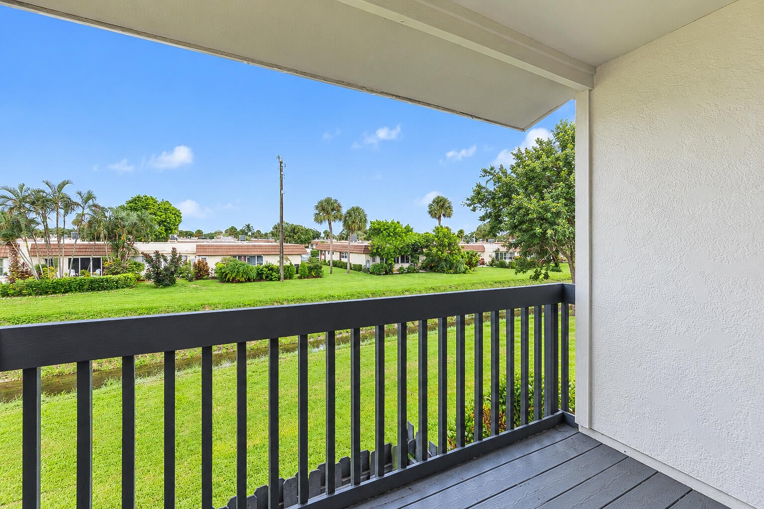  Residence photo 18