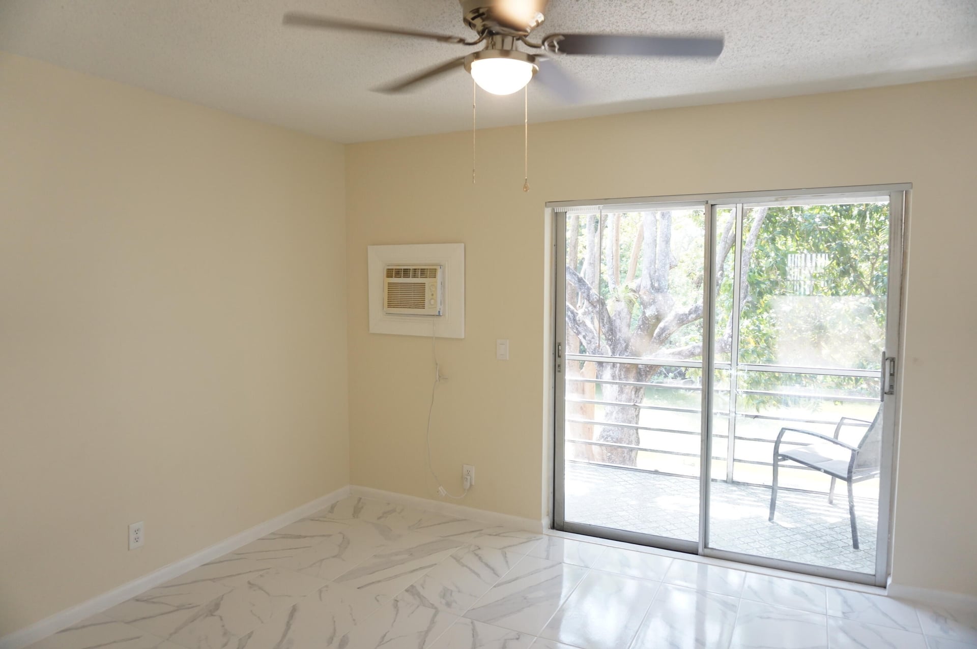 Residence photo 5