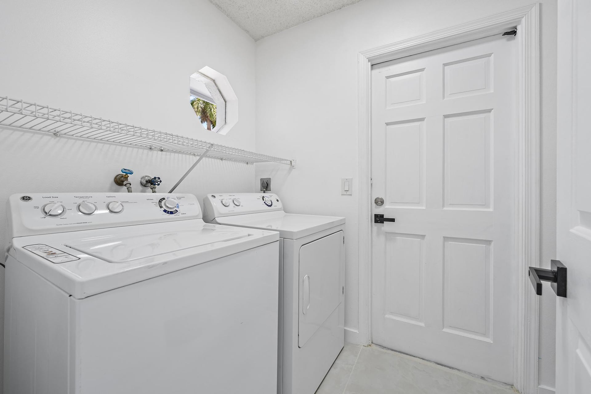  Residence photo 18