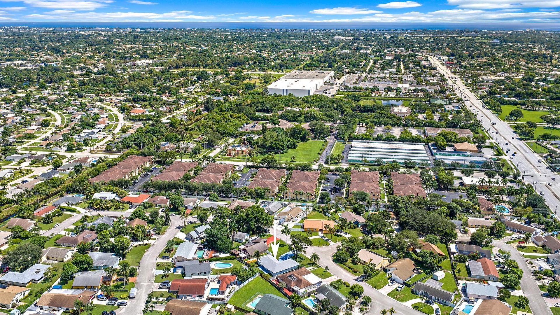  Residence photo 26