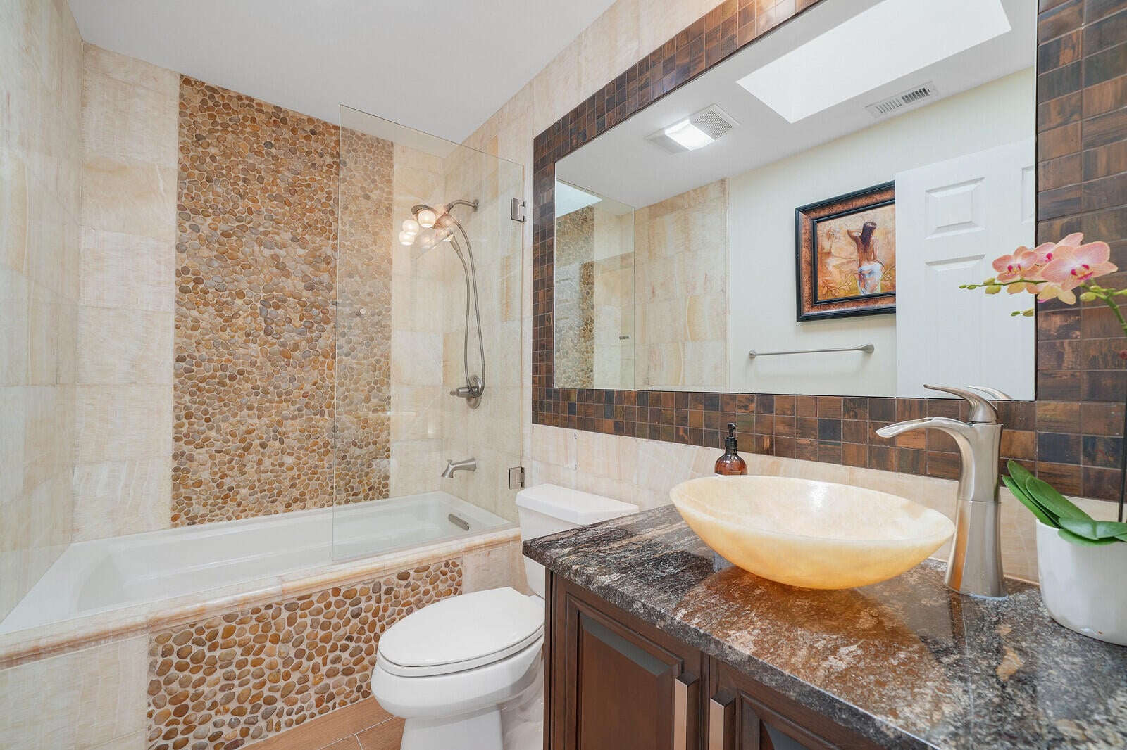 Residence photo 25