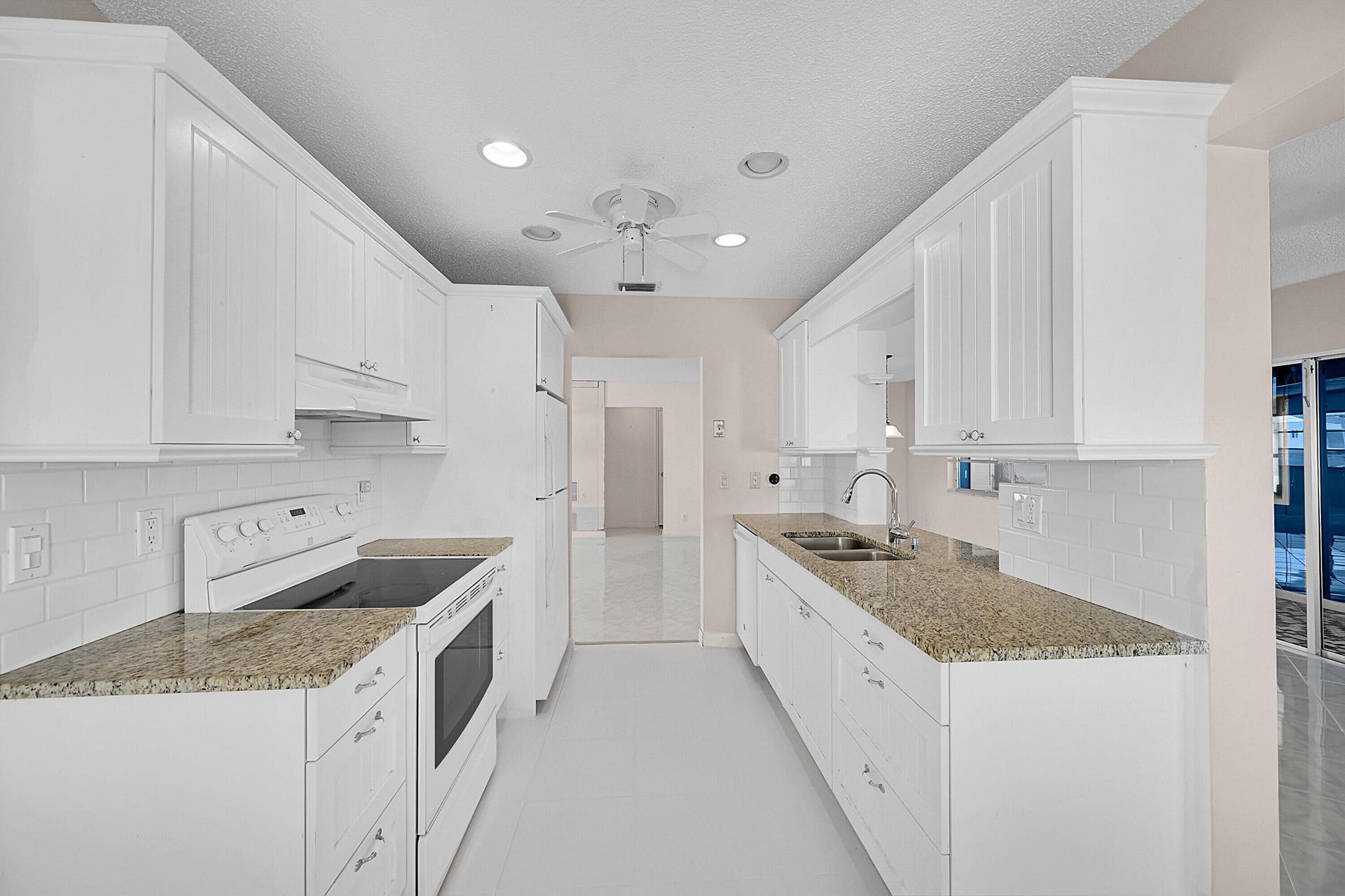 Residence photo 9