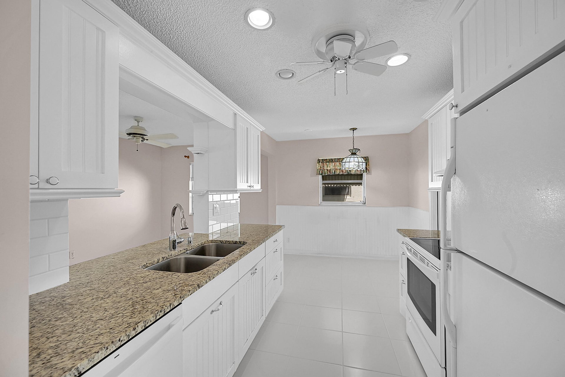 Residence photo 12