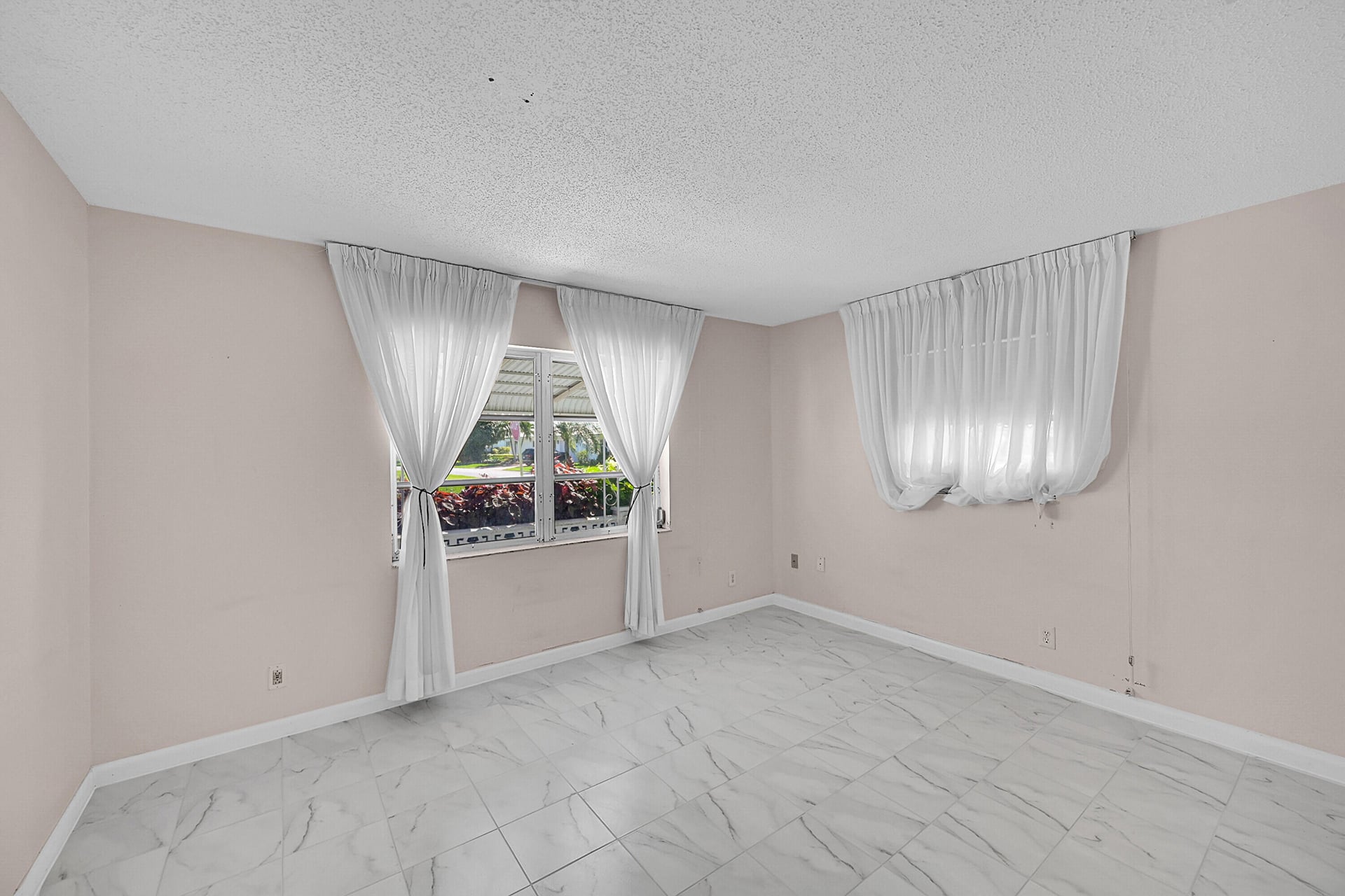 Residence photo 14