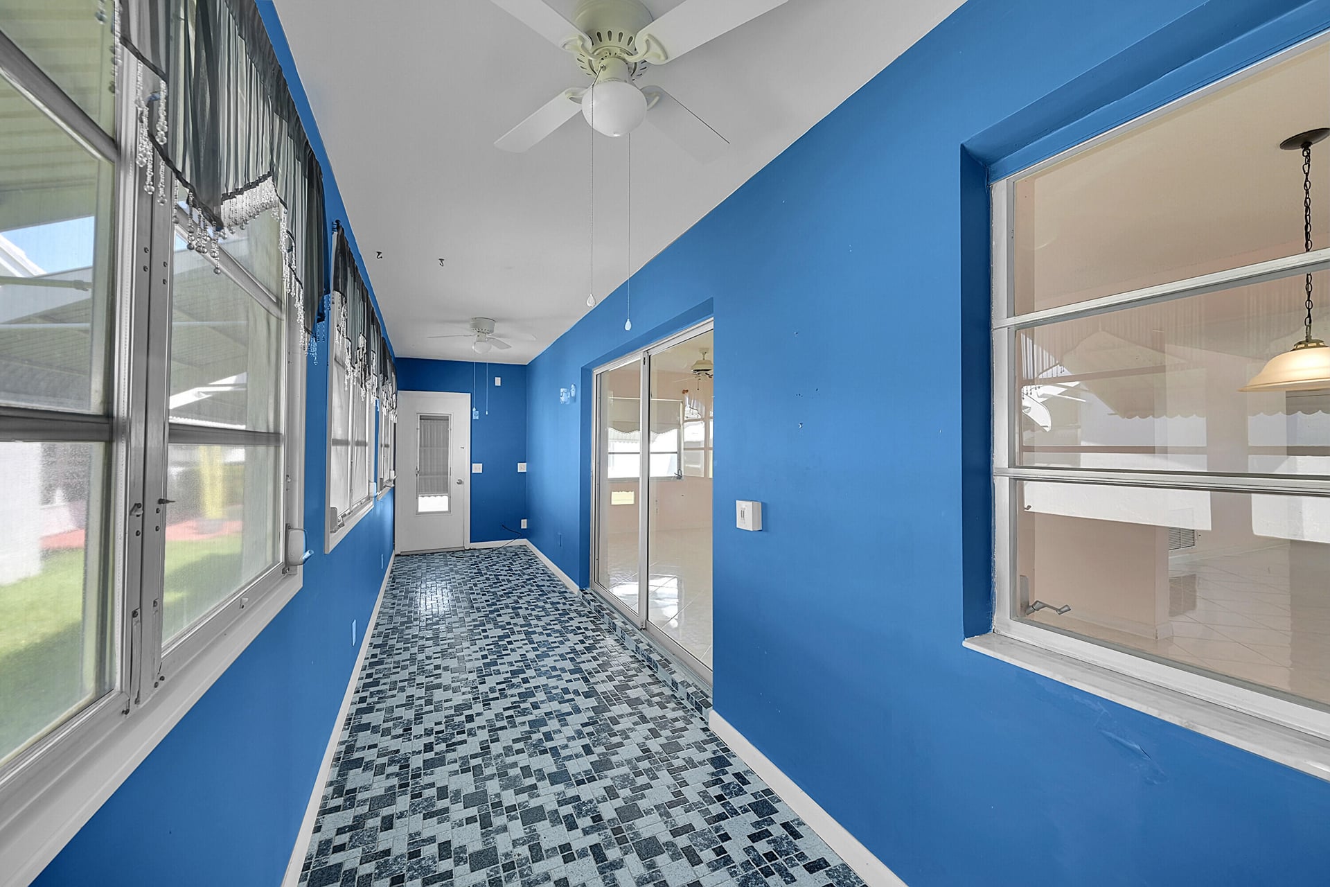 Residence photo 26