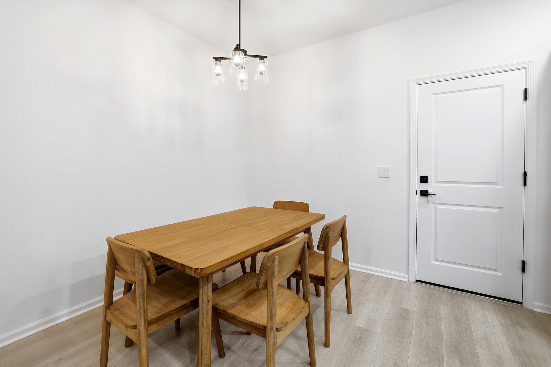 Residence photo 5