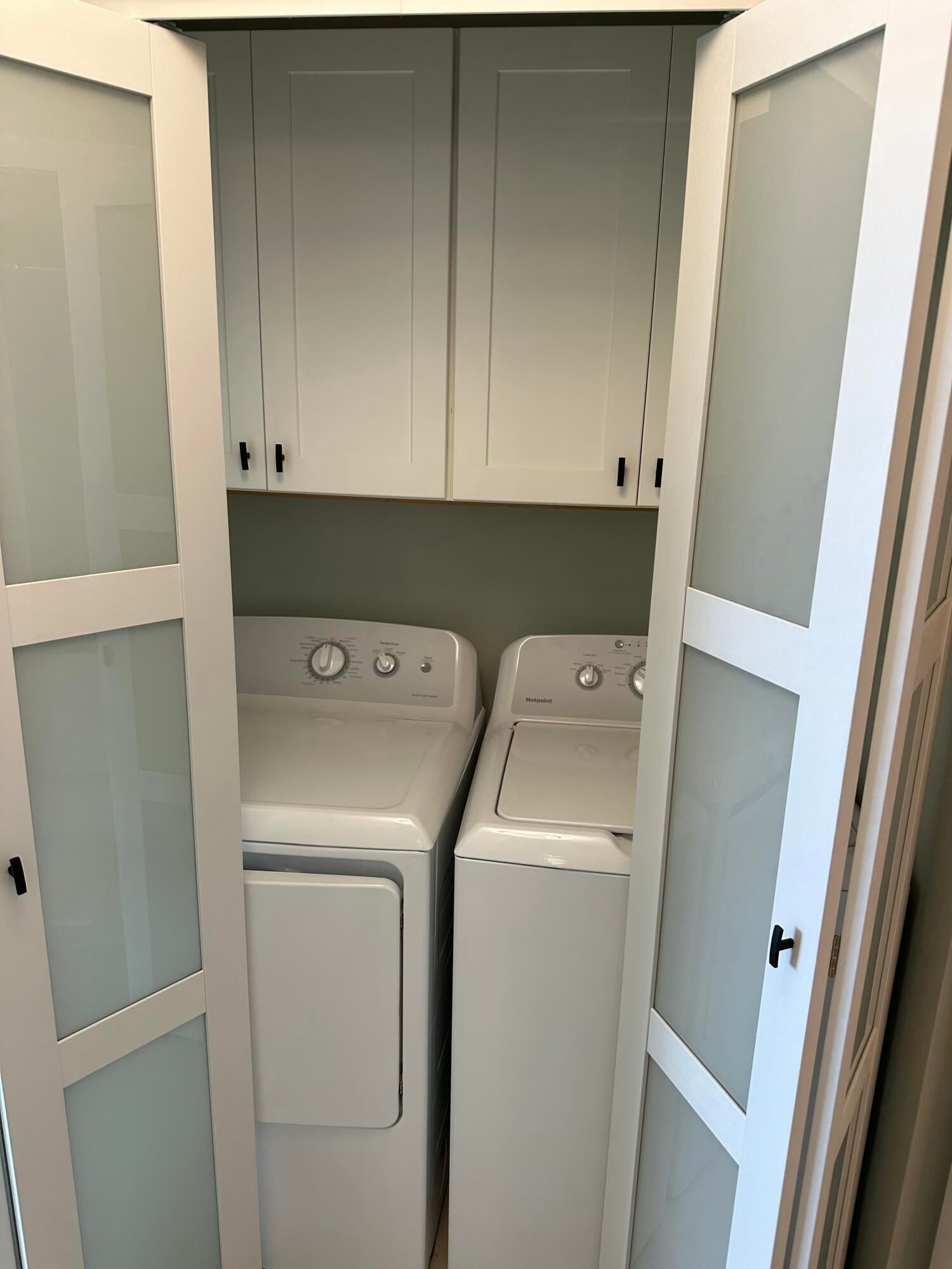 Unit 204 photo 15