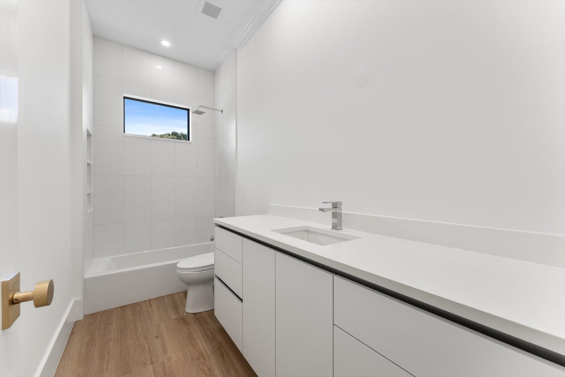 Residence photo 30