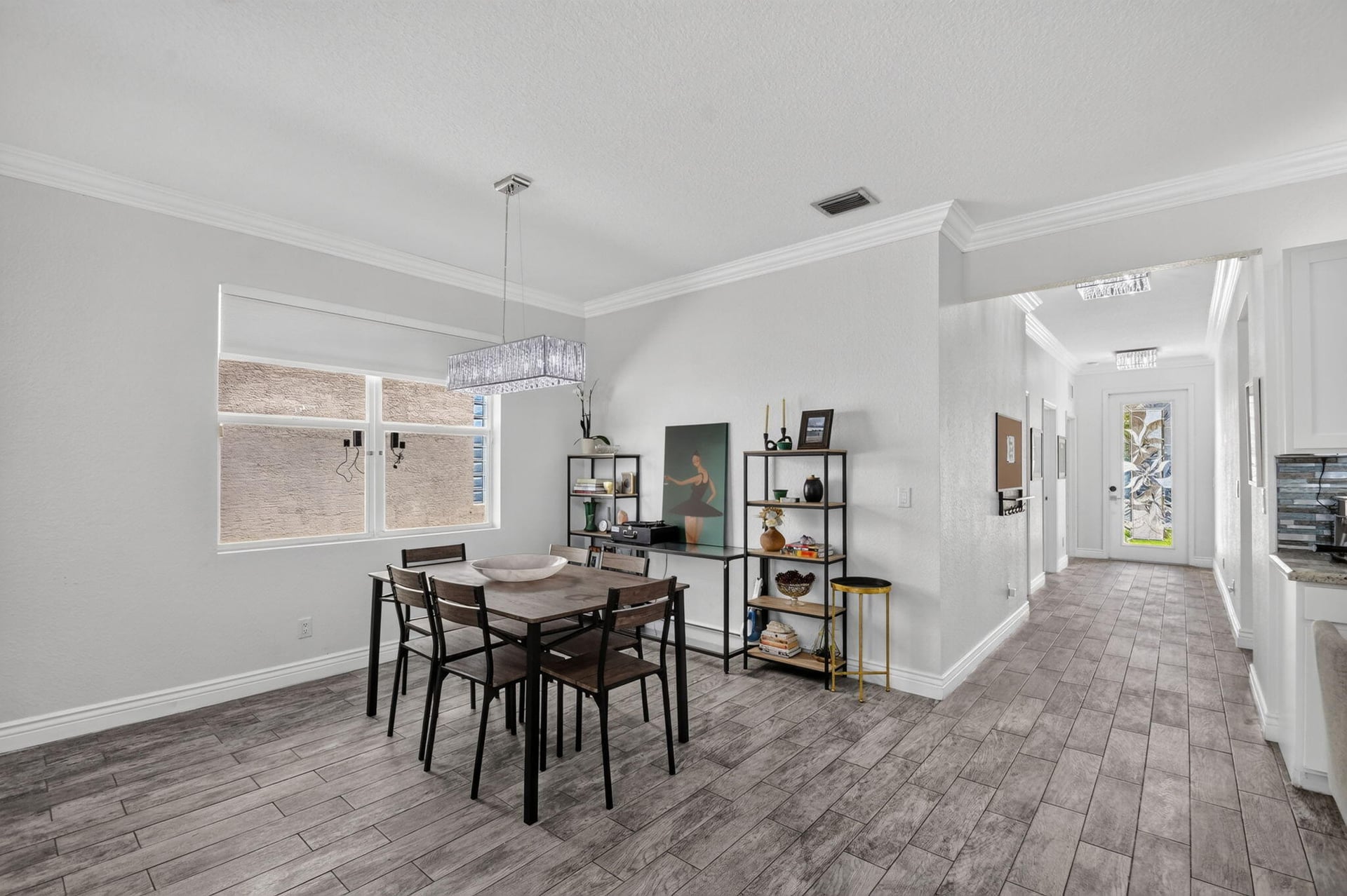 Residence photo 12