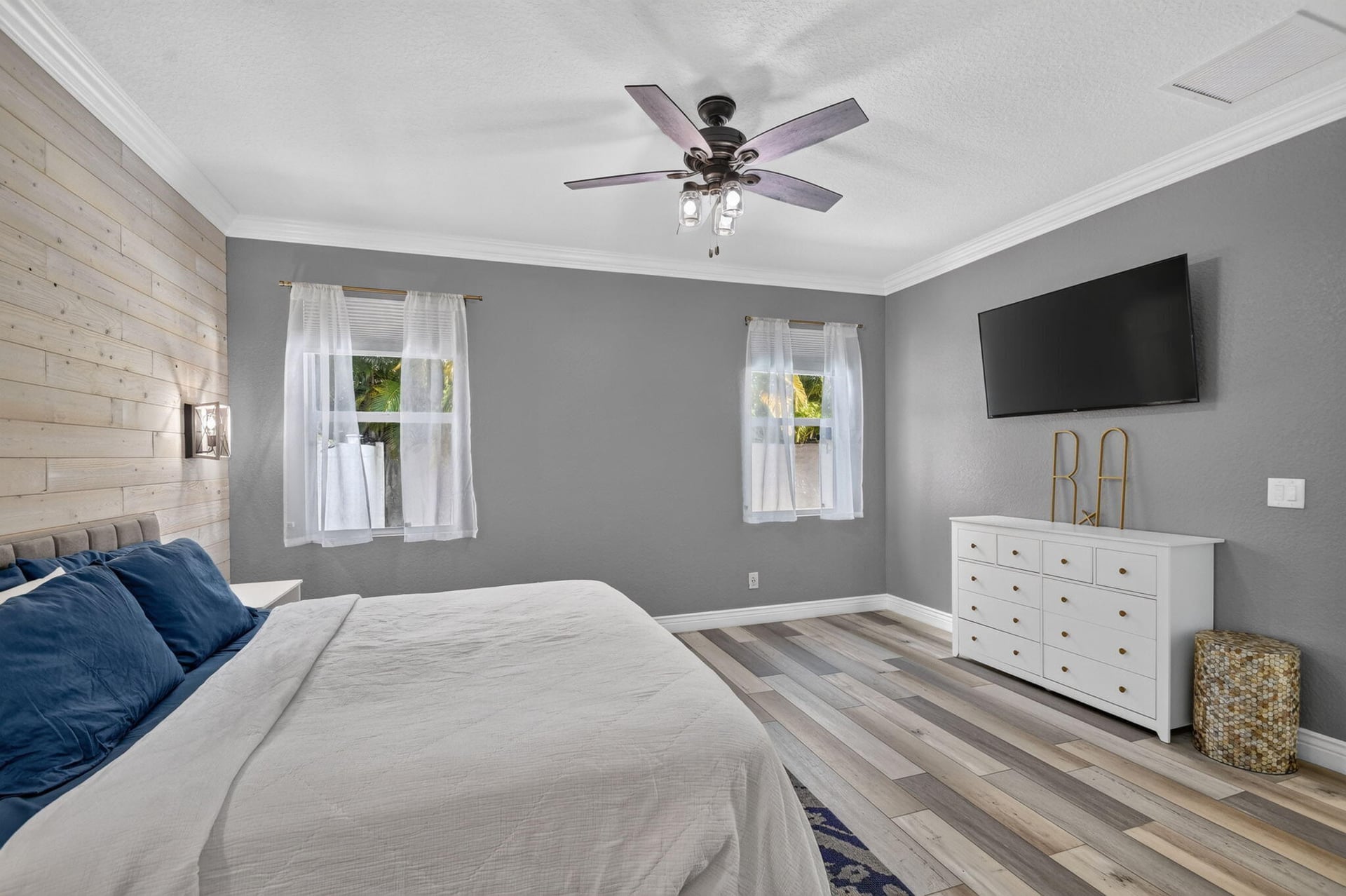 Residence photo 17