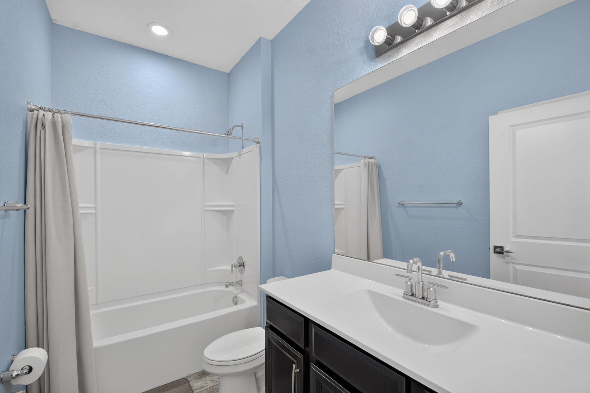 Residence photo 26