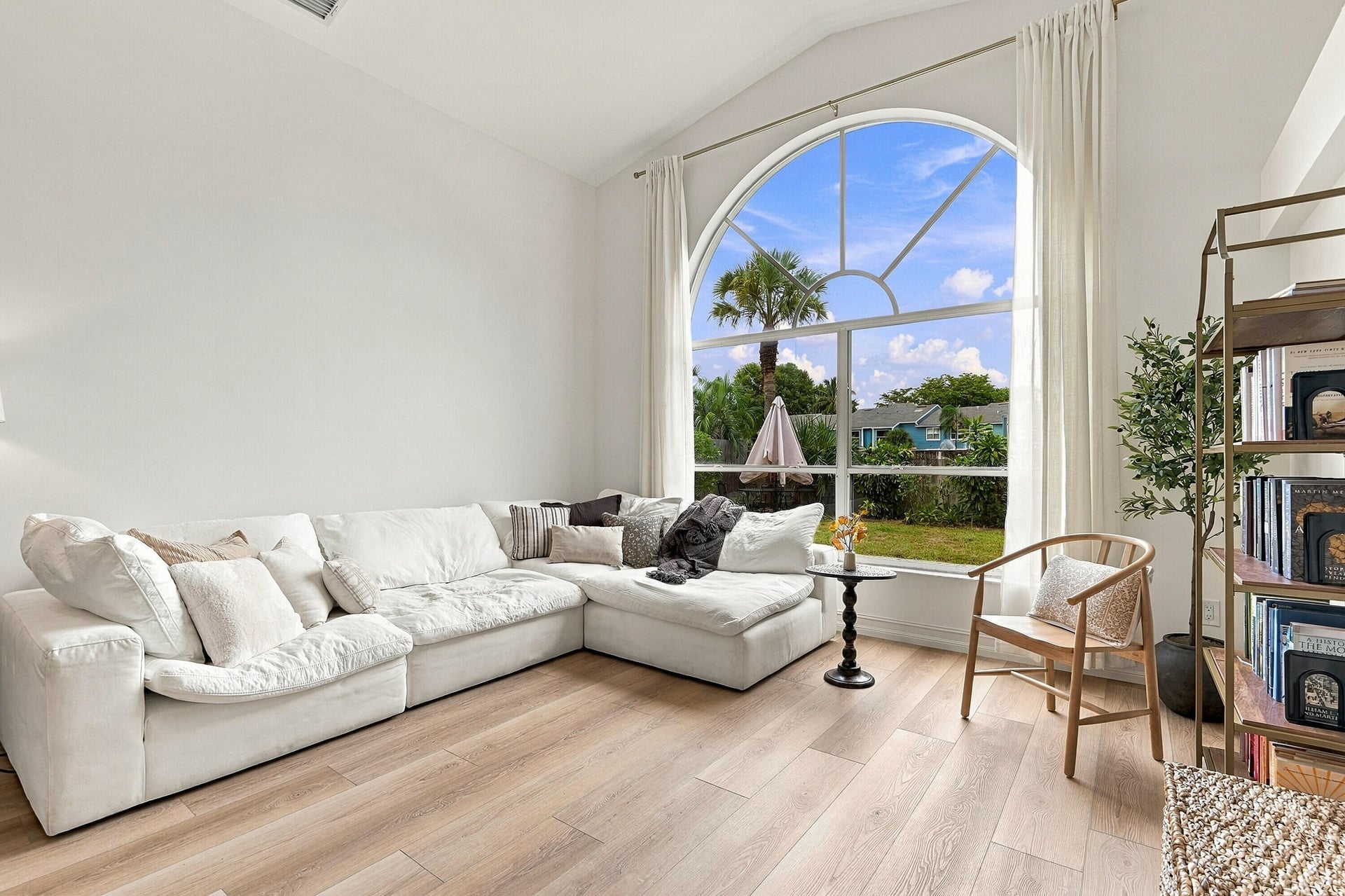 Residence photo 11