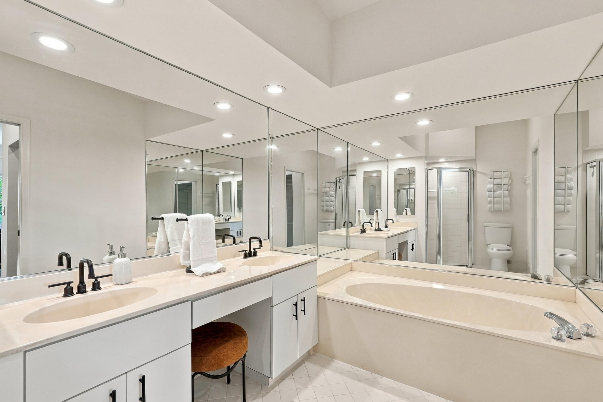 Residence photo 25