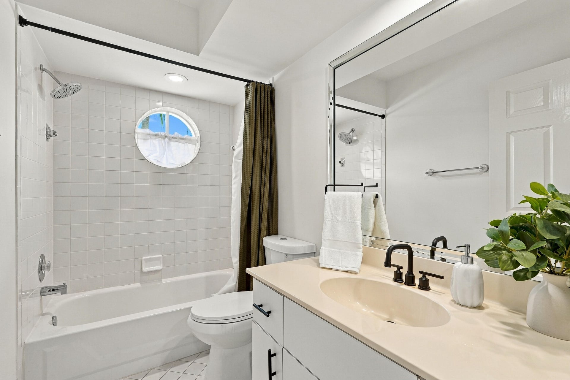 Residence photo 32