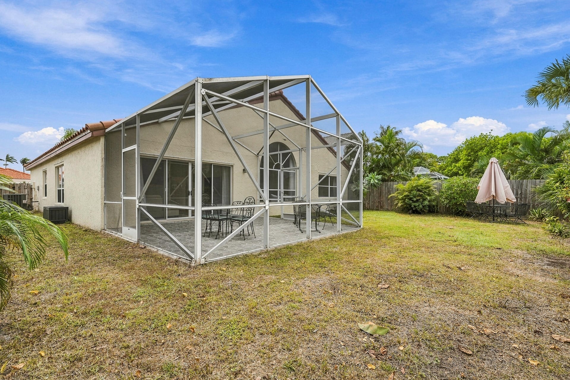 Residence photo 39