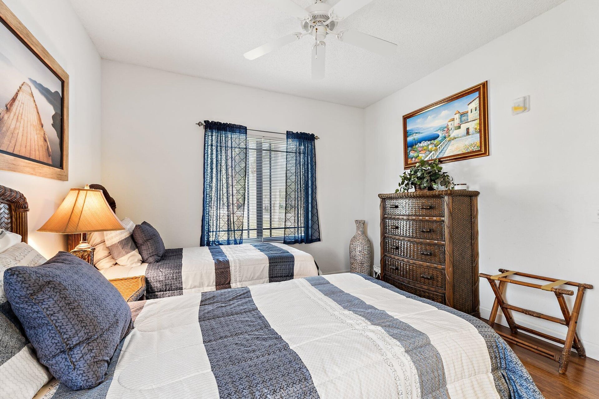 Unit 107 photo 18