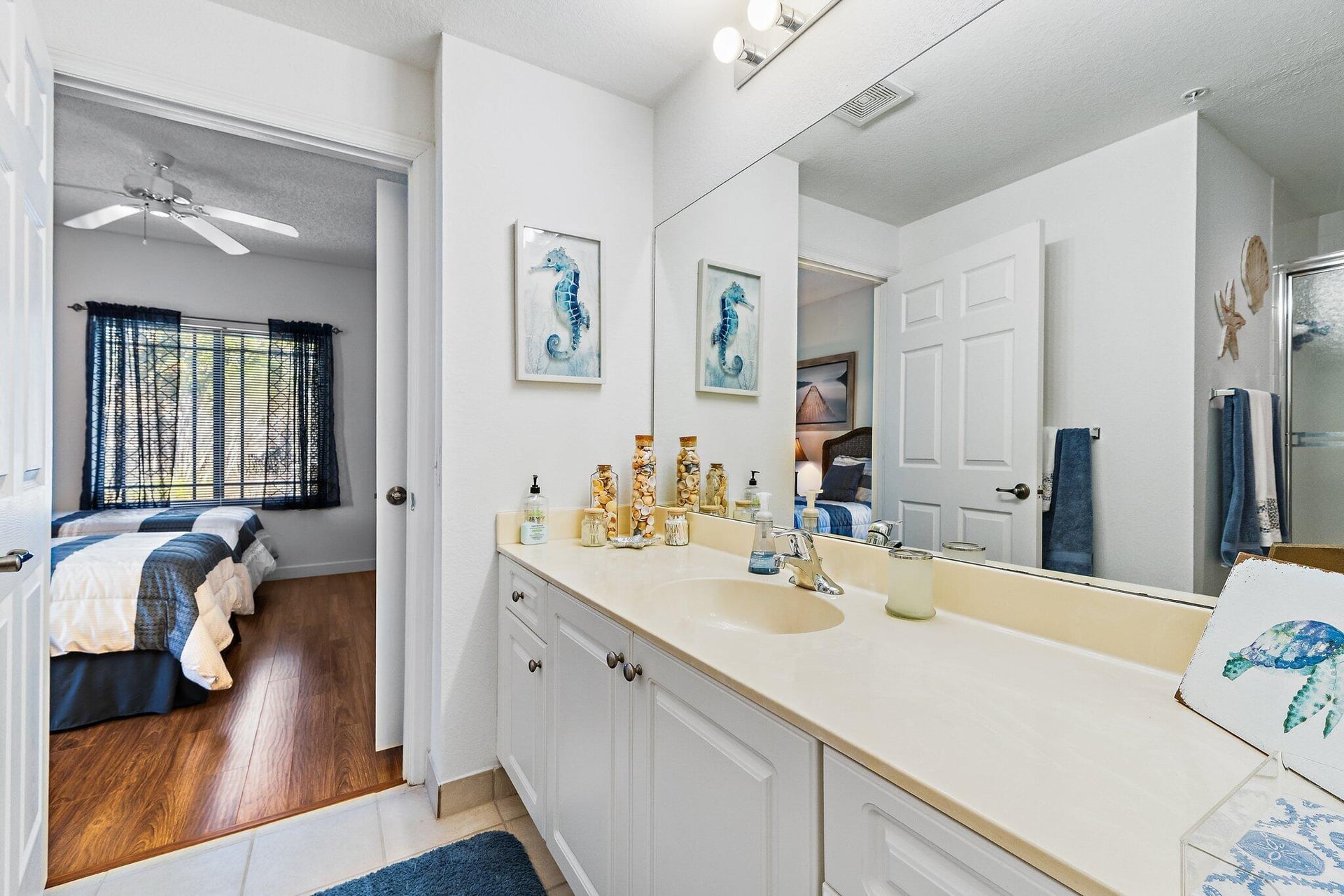 Unit 107 photo 20