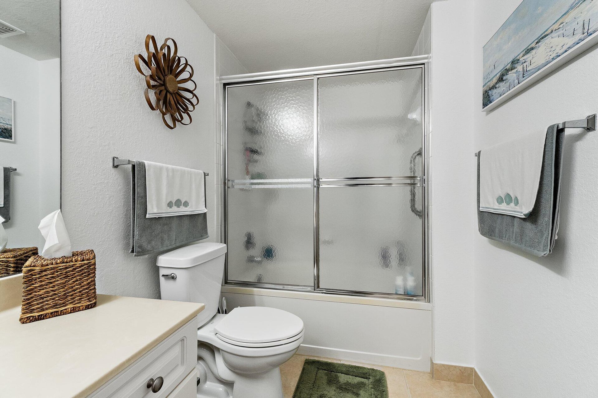 Unit 107 photo 27