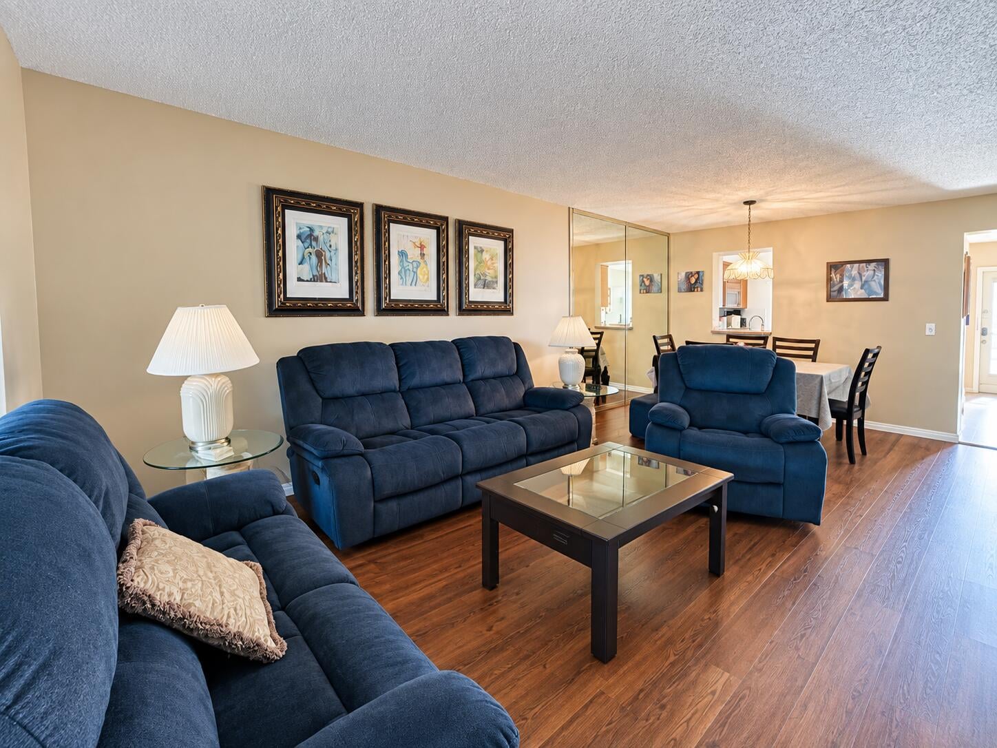 Unit 205 photo 5