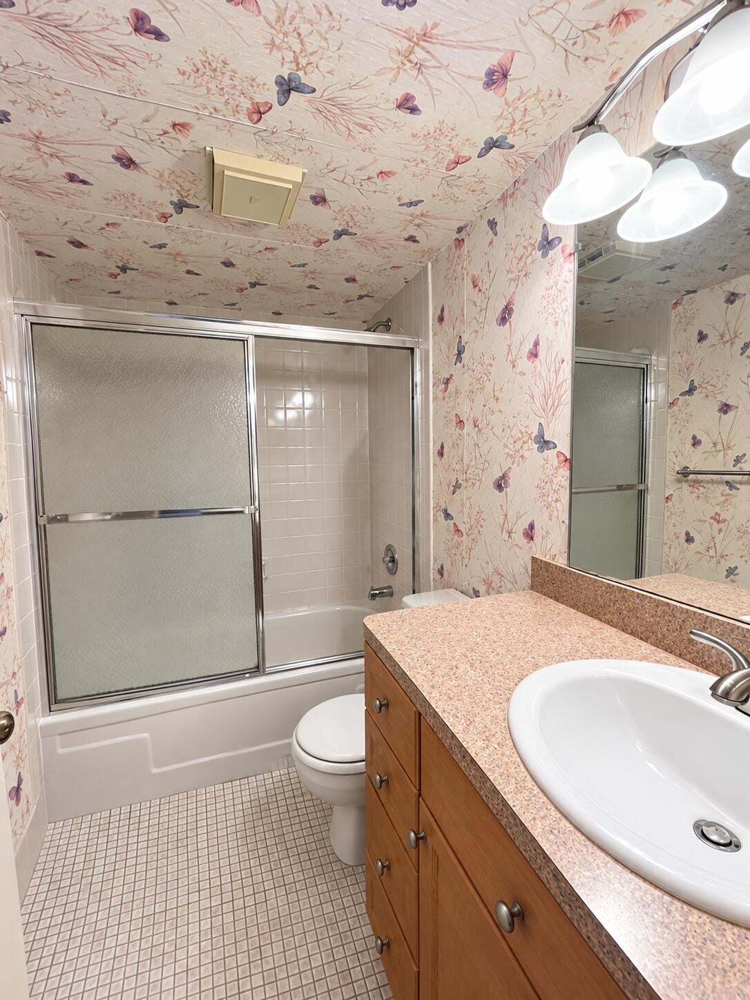 Unit 205 photo 11