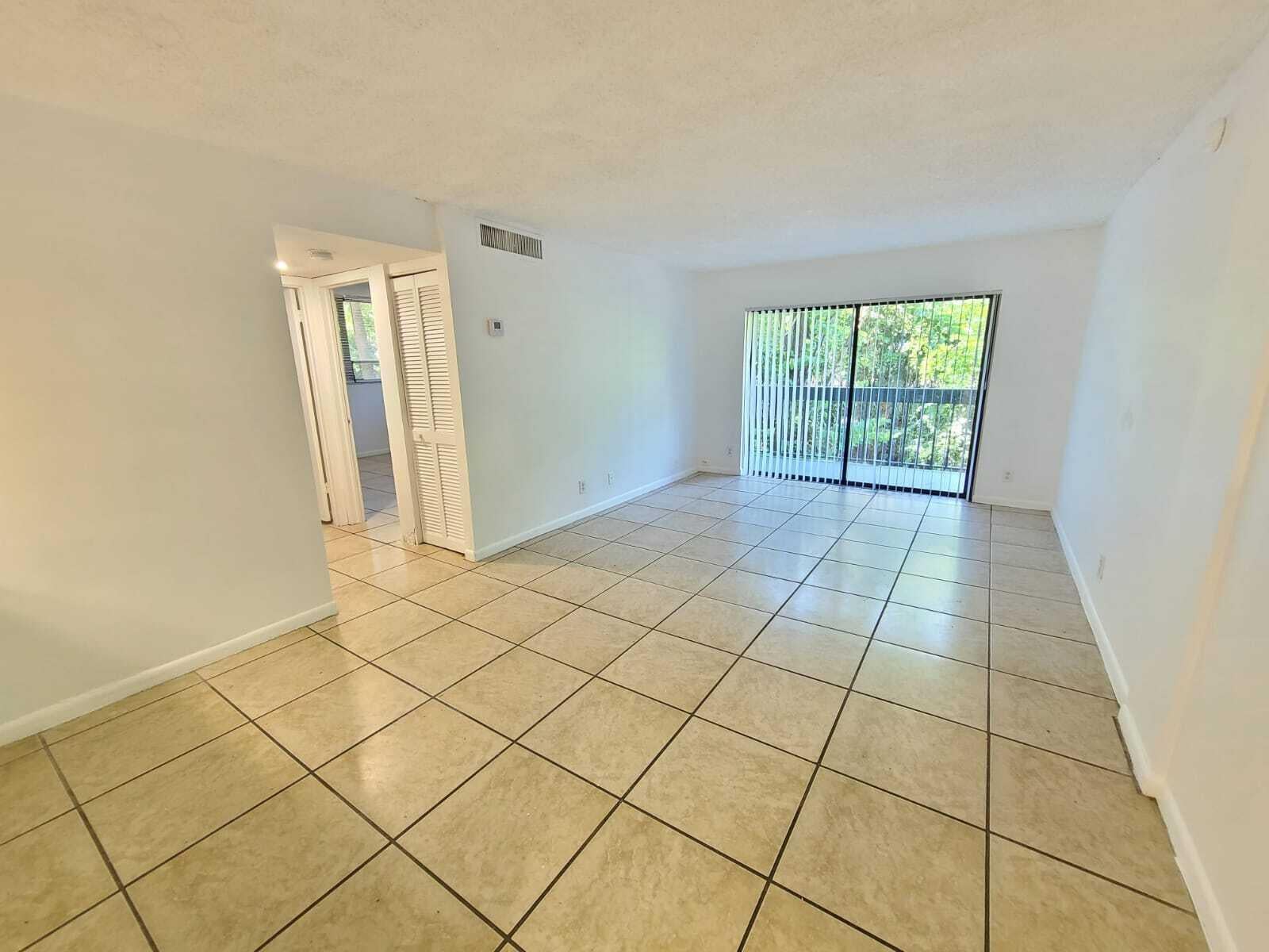 Unit 205 photo 3