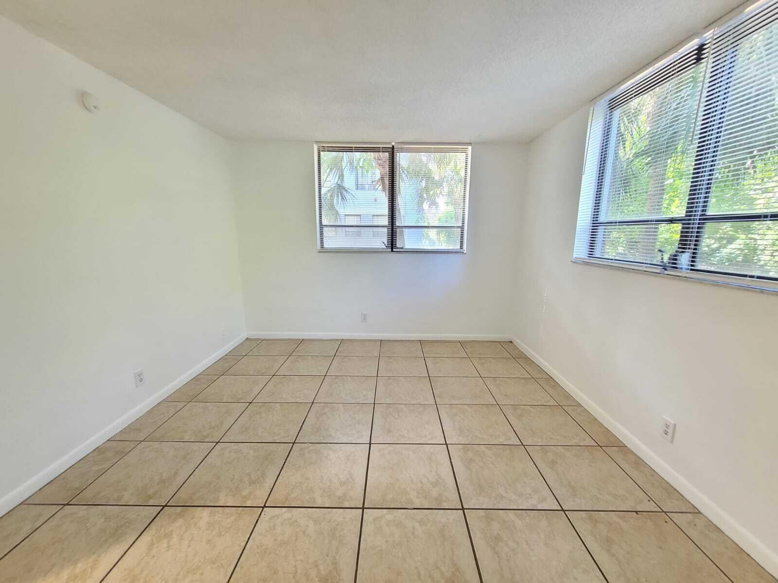 Unit 205 photo 5