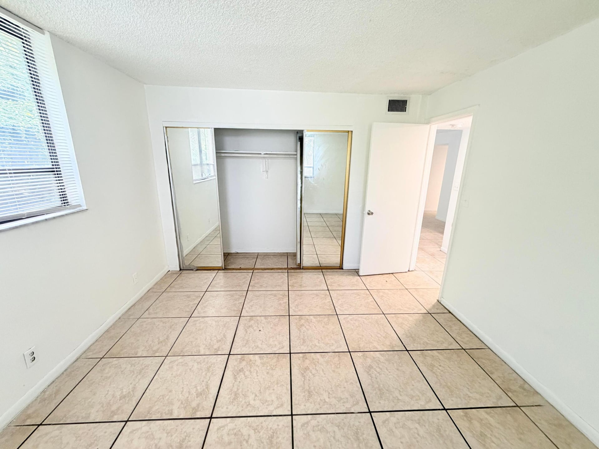 Unit 205 photo 6