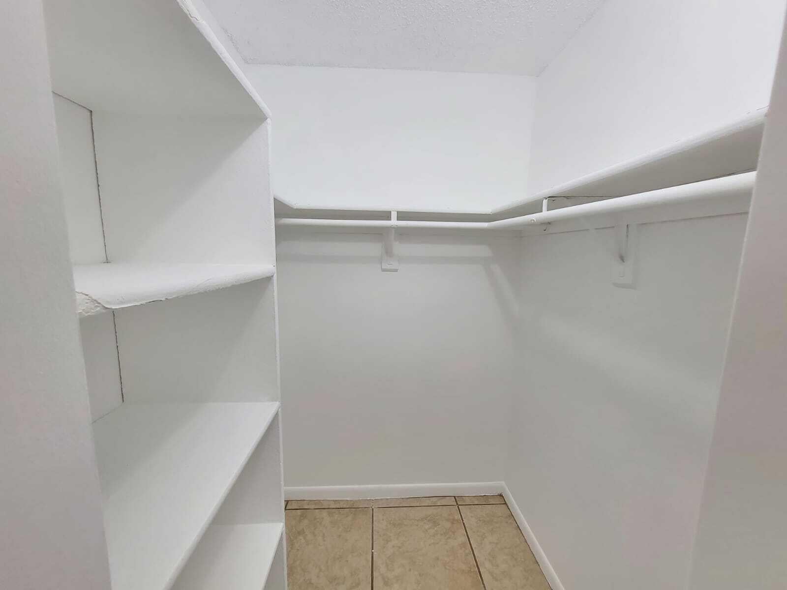 Unit 205 photo 8