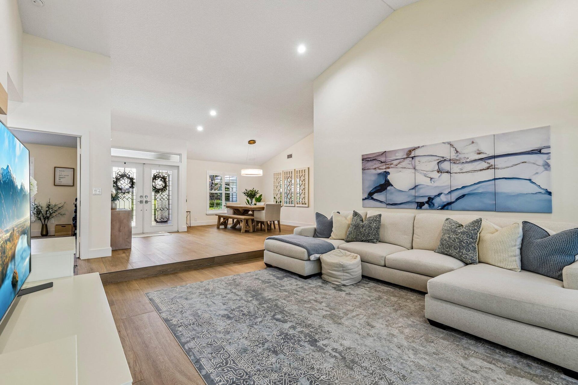 Residence photo 4