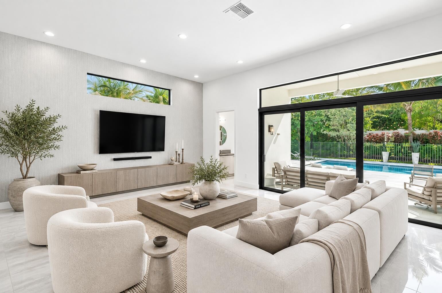 Residence photo 6