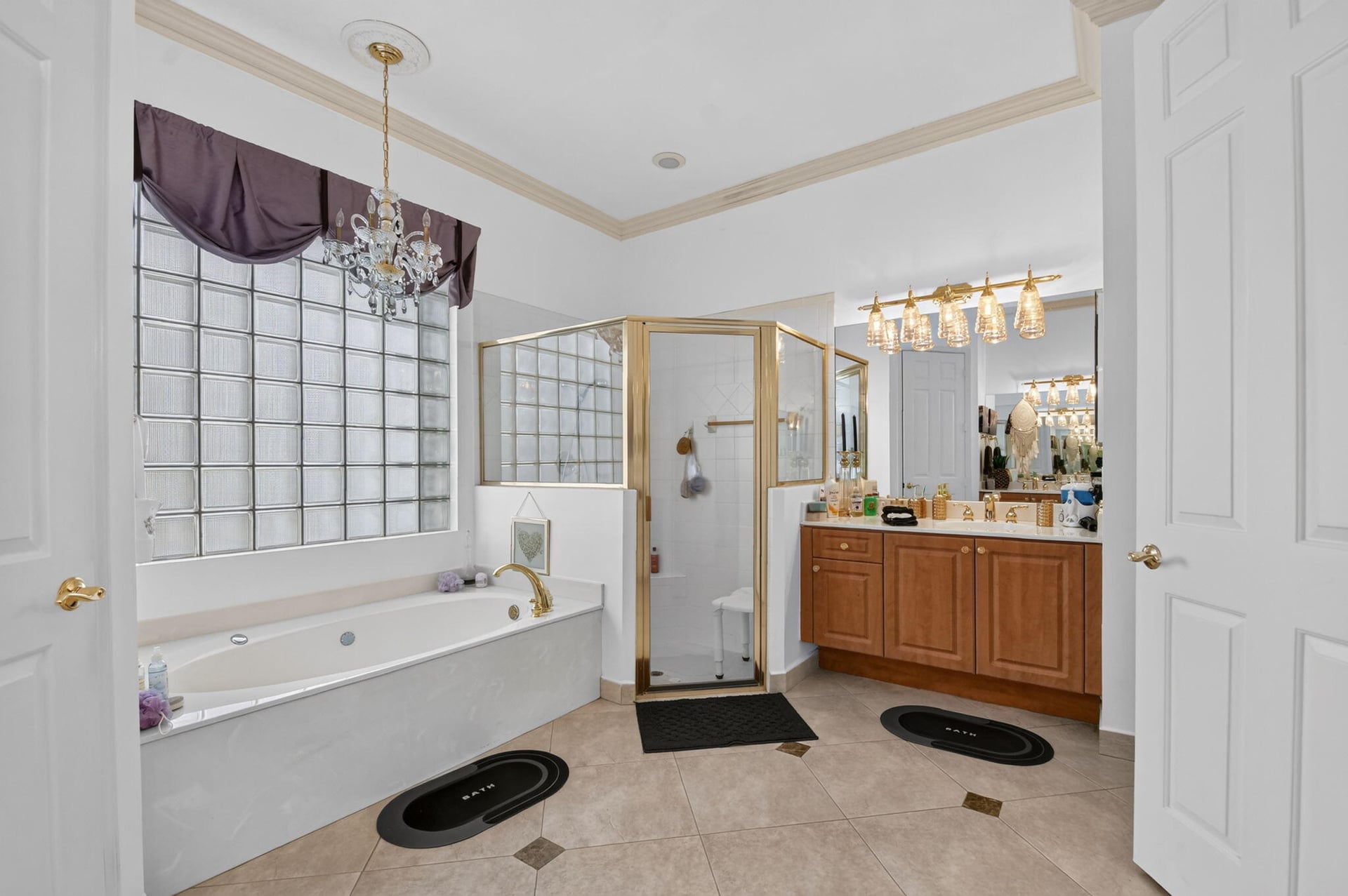 Residence photo 25