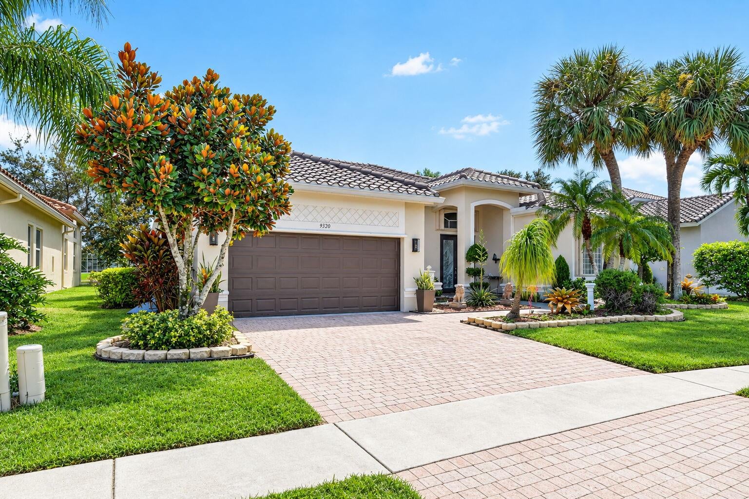 Residence photo 77
