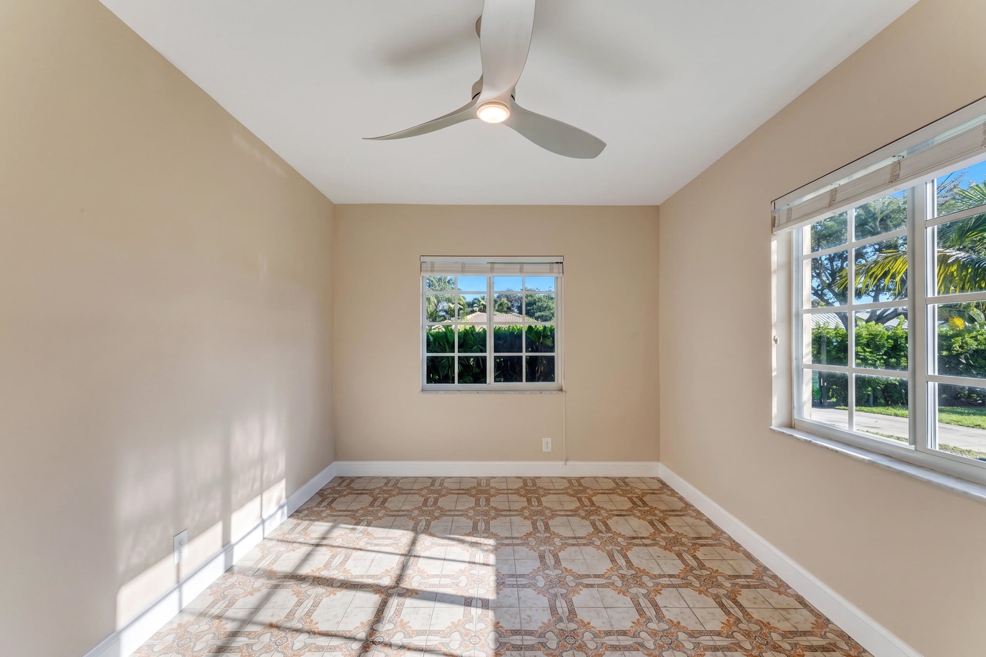  Residence photo 15