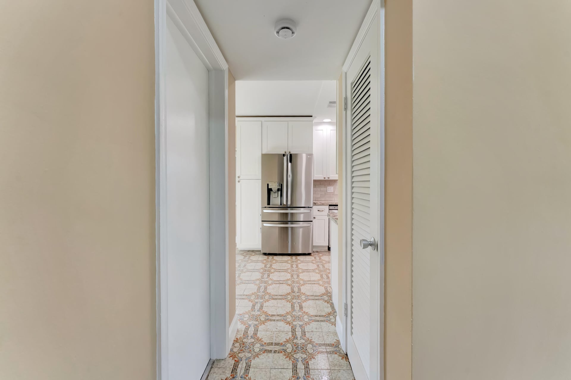  Residence photo 24