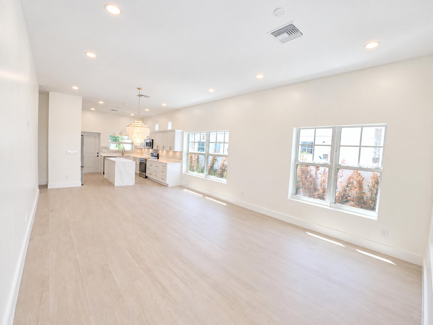  Residence photo 16