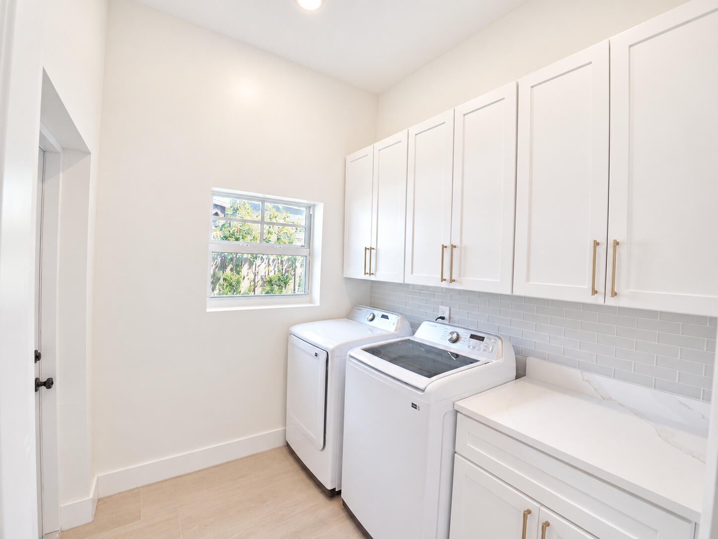  Residence photo 33