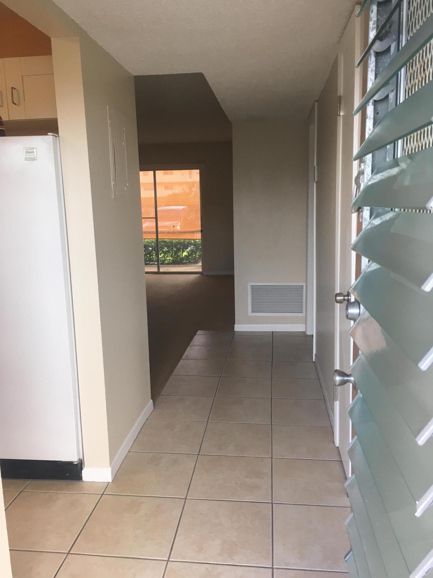 Unit 1080 photo 6