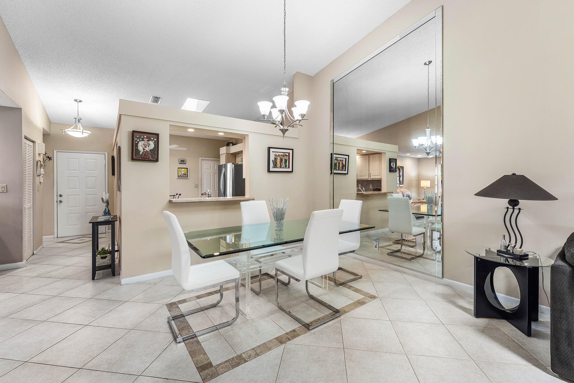 Residence photo 13