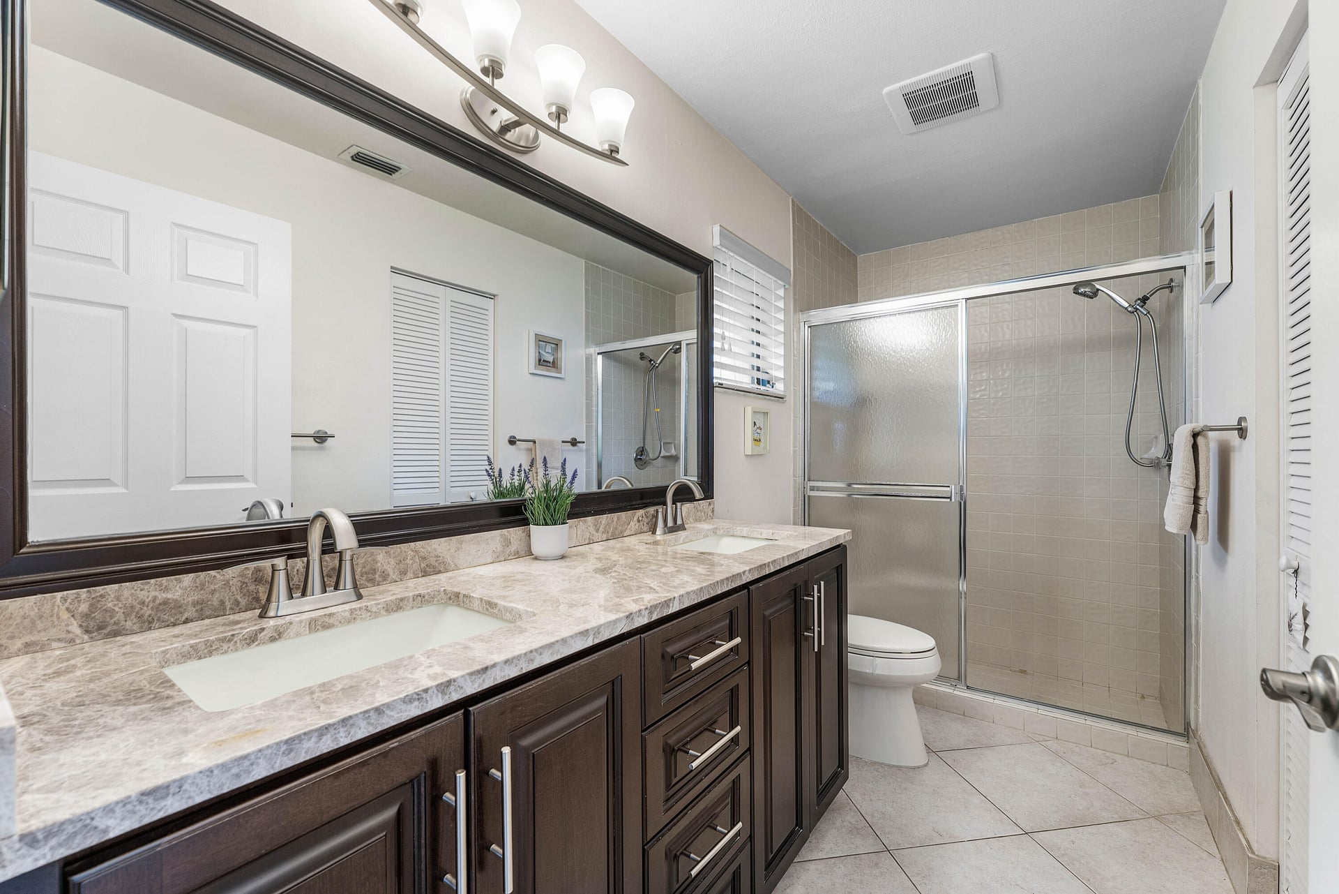 Residence photo 22