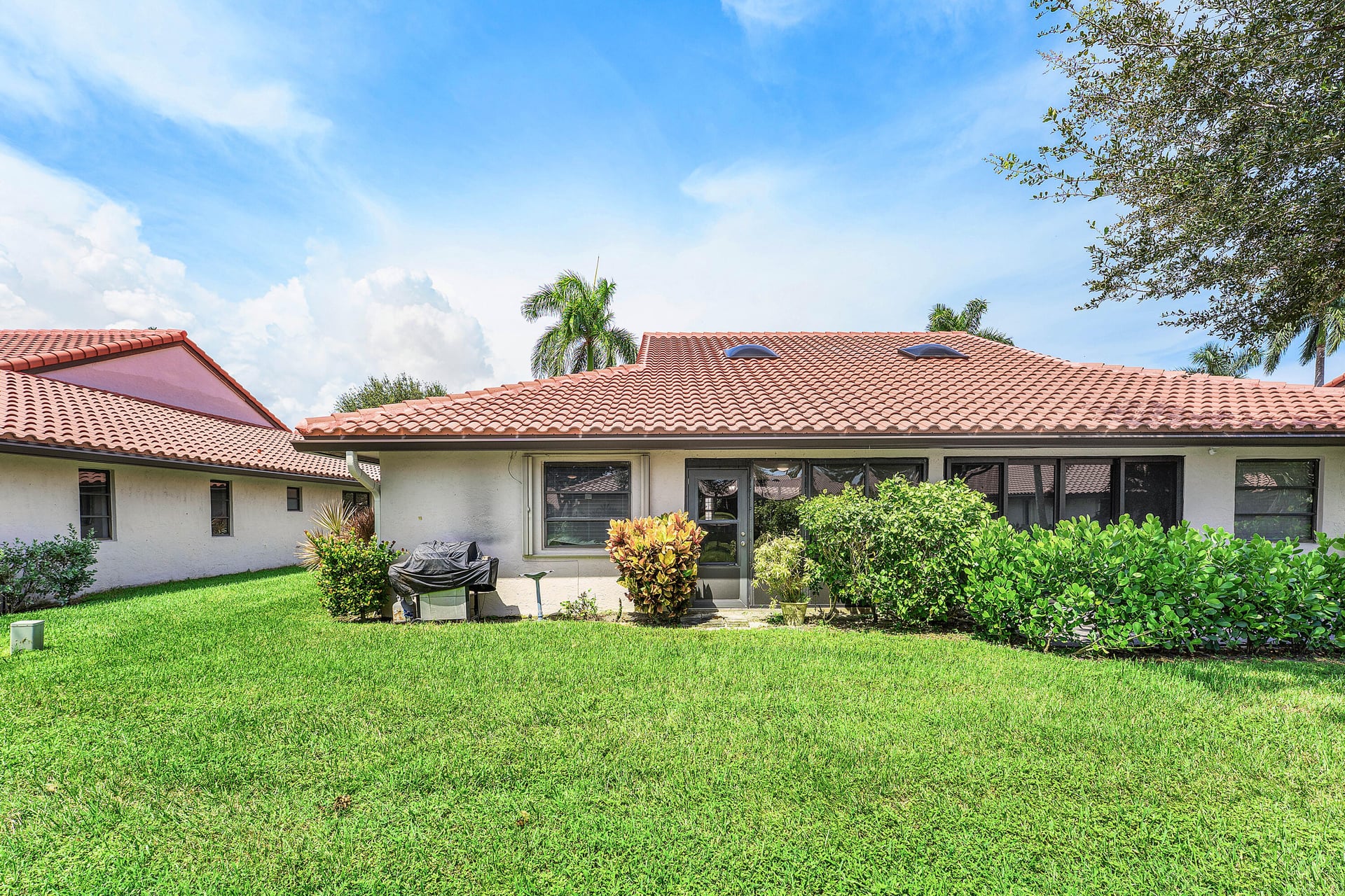 Residence photo 27