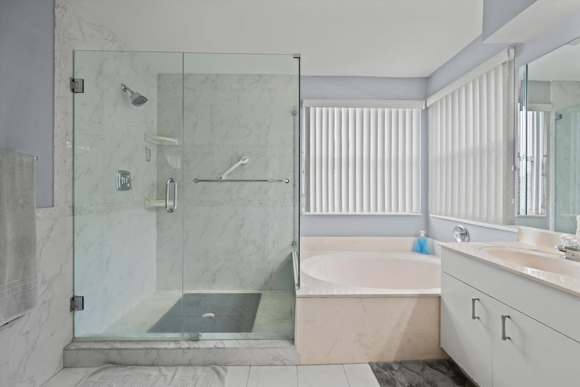 Residence photo 28