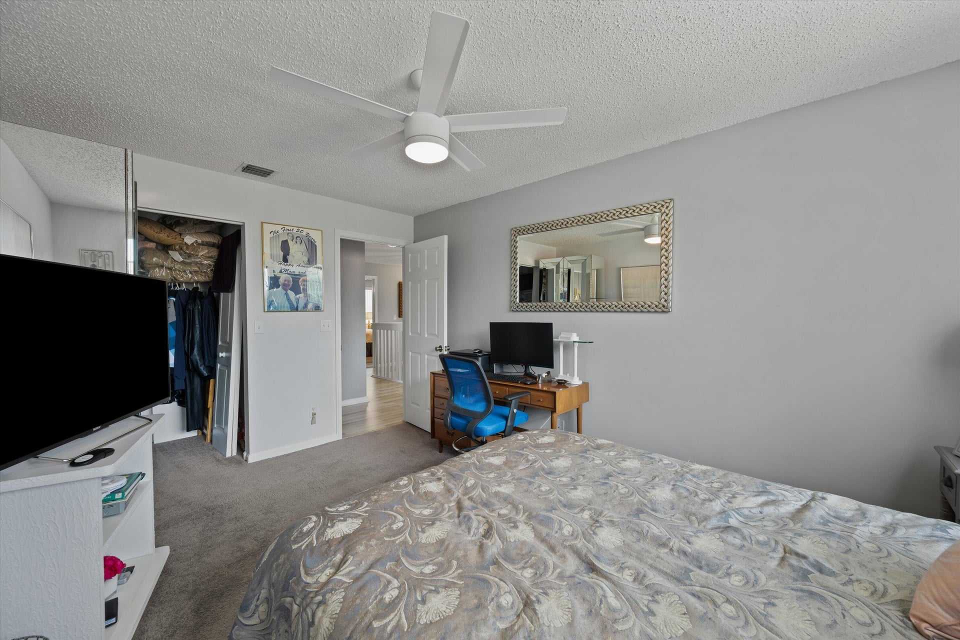 Residence photo 32