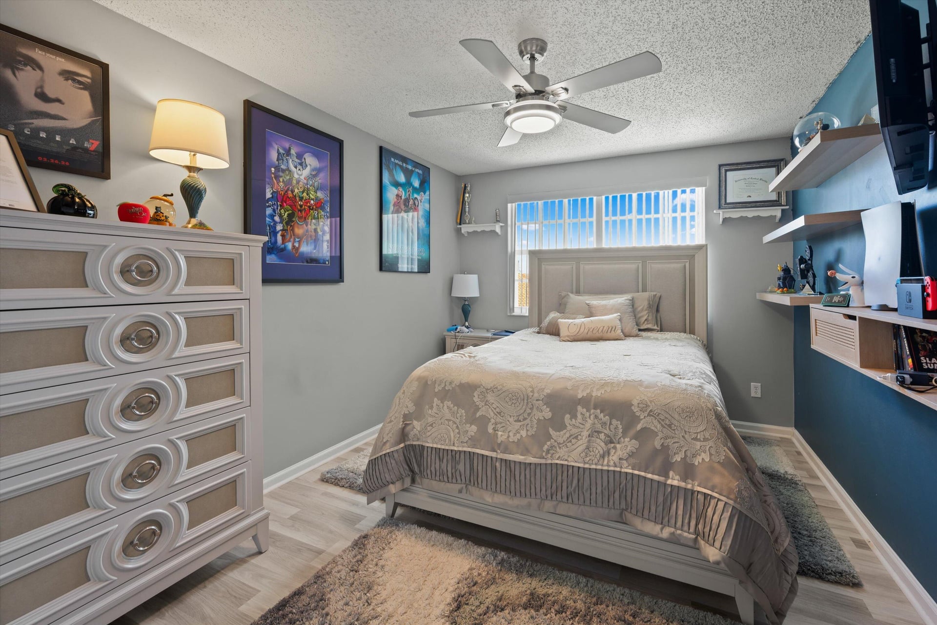 Residence photo 34