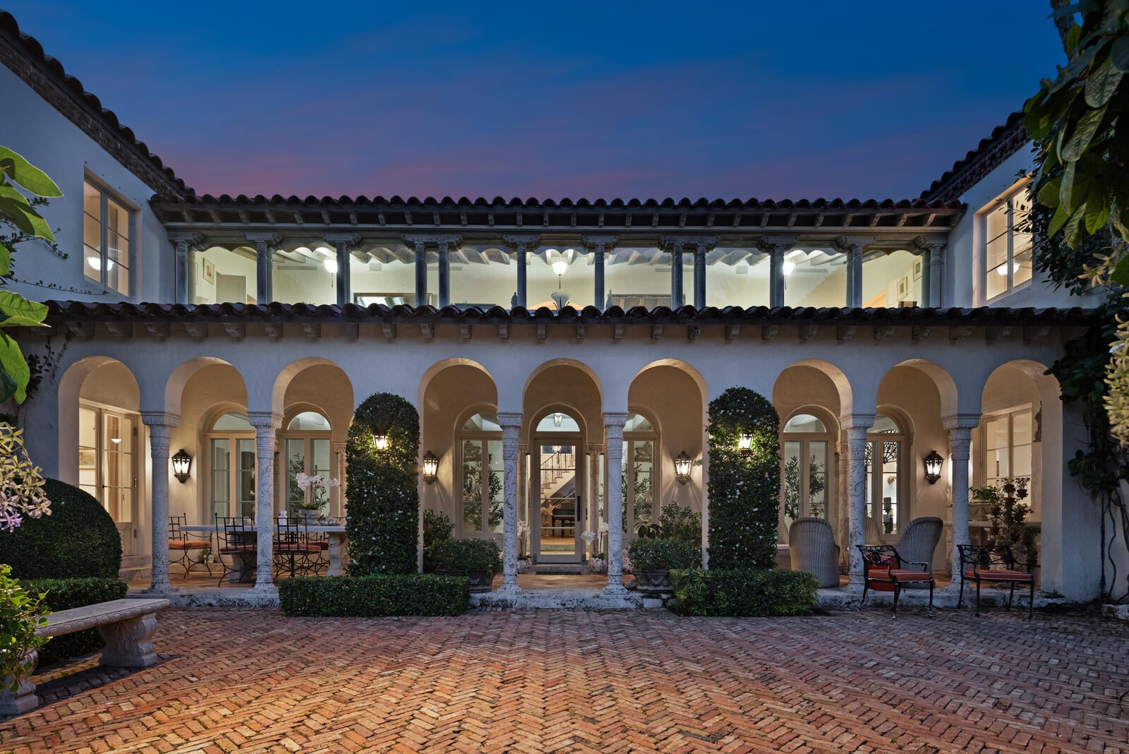 Residence photo 11