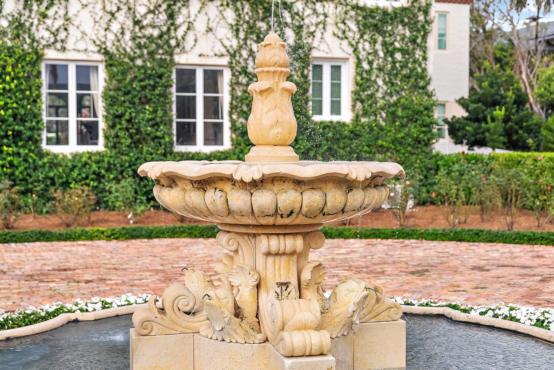 Residence photo 60