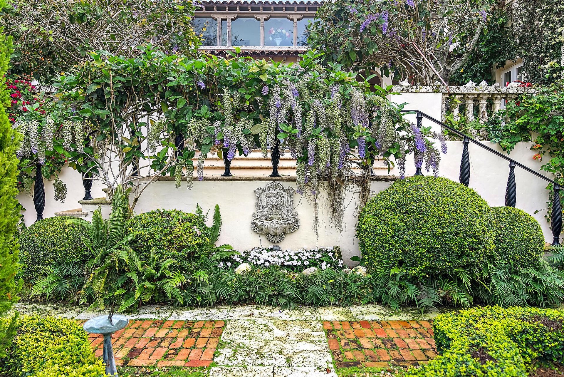 Residence photo 39