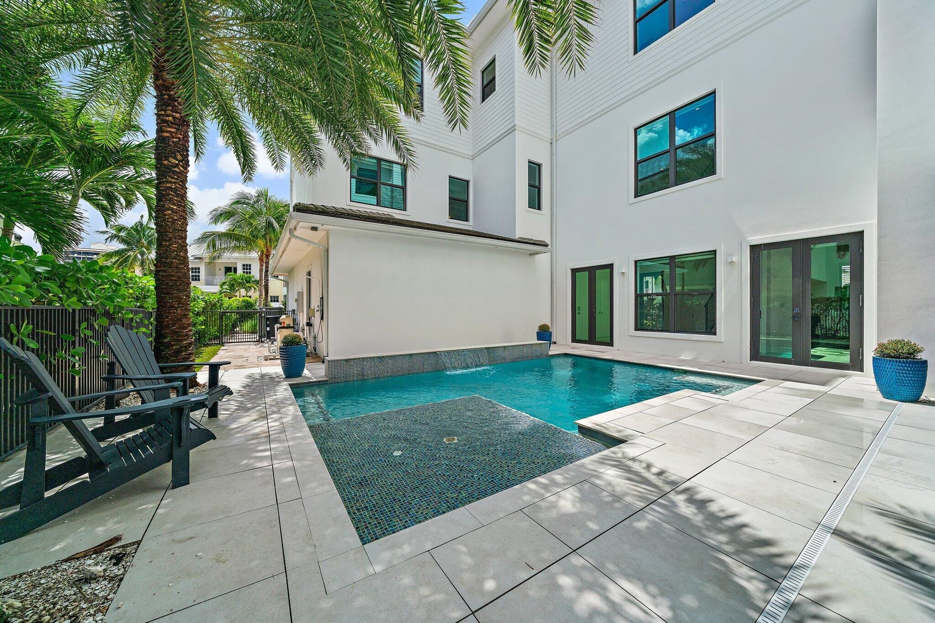 Residence photo 65