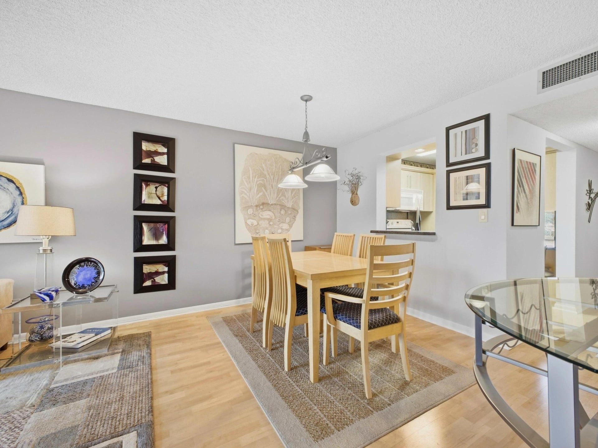 Unit 205 photo 6