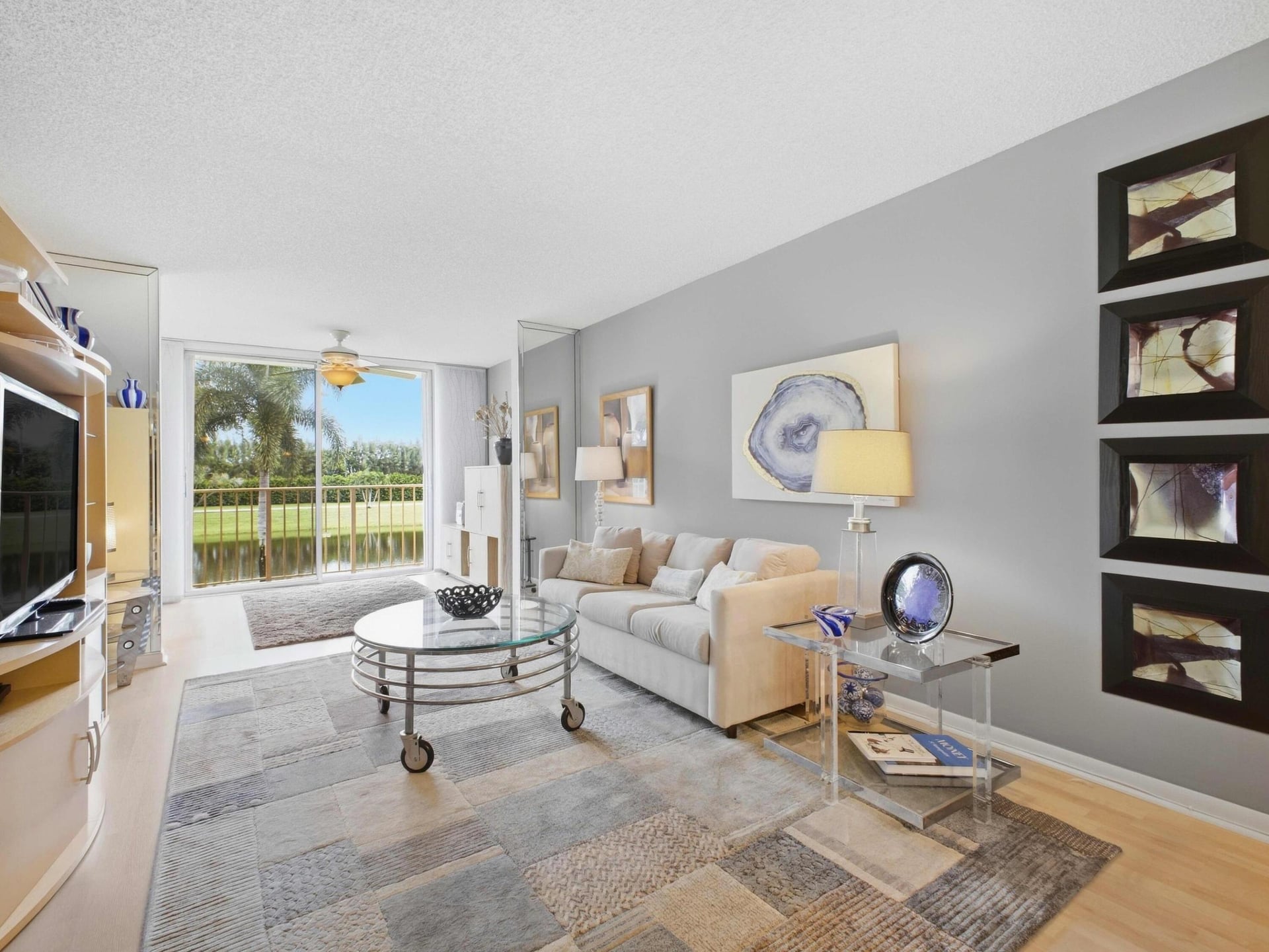 Unit 205 photo 9